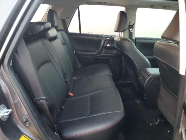 JTEBU5JRXG5302377 - 2016 TOYOTA 4RUNNER SR5/SR5 PREMIUM 石墨色 照片 11
