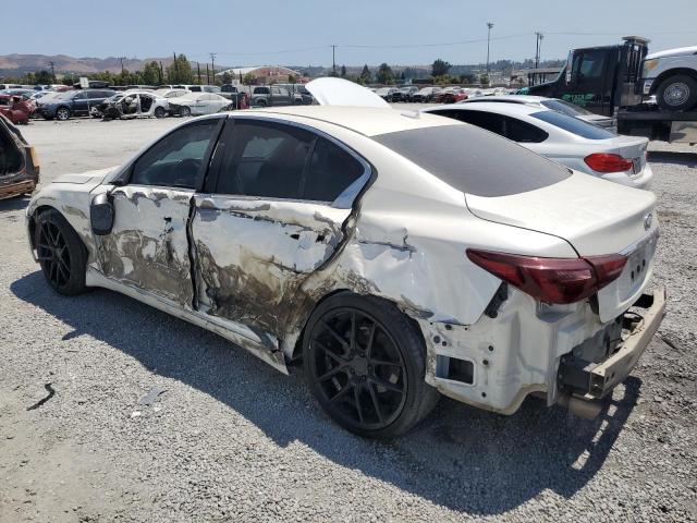 JN1EV7AP8JM354096 - 2018 INFINITI Q50 LUXE WHITE photo 2