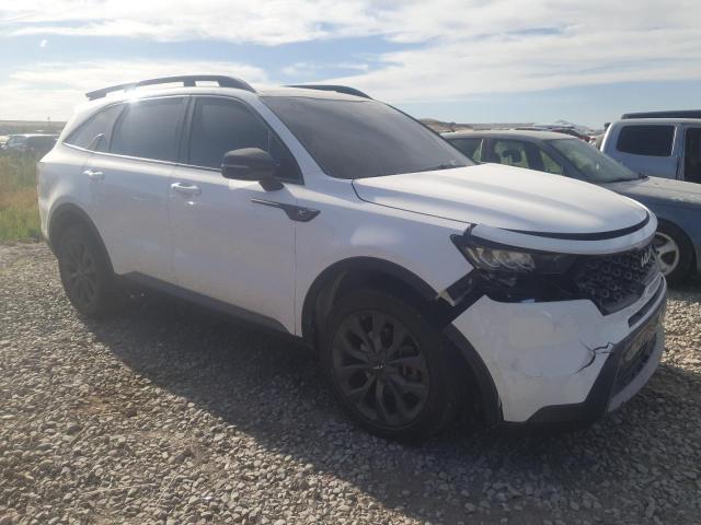 5XYRHDLF0NG149114 - 2022 KIA SORENTO EX WHITE photo 4