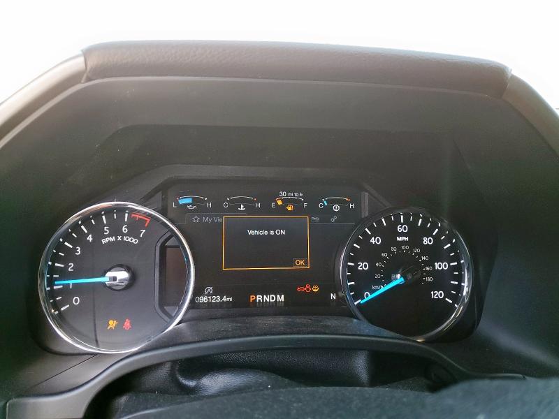 1FMJU1HT7KEA57553 - 2019 FORD EXPEDITION XLT Blanc photo 9