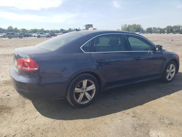 1VWBP7A39DC125652 - 2013 VOLKSWAGEN PASSAT SE BLUE photo 3