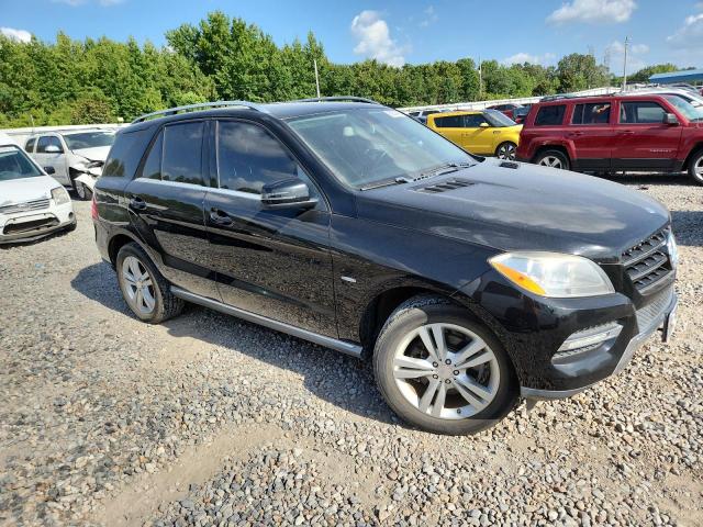 4JGDA5HB1CA022441 - 2012 MERCEDES-BENZ ML 350 4MATIC BLACK photo 4