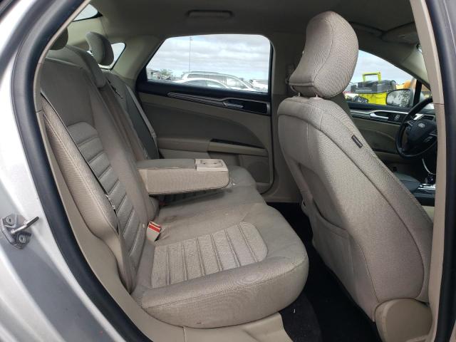 3FA6P0LU7KR226470 - 2019 FORD FUSION SE Gümüş foto 10