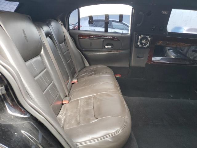 1L1FM81W8YY771526 - 2000 LINCOLN TOWN CAR EXECUTIVE Schwarz Foto 11