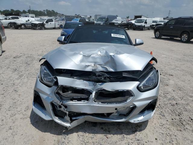 WBAHF3C08LWW58596 - 2020 BMW Z4 SDRIVE30I SILVER photo 5