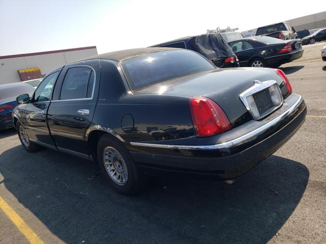 1L1FM81W2XY644494 - 1999 LINCOLN TOWN CAR EXECUTIVE BLACK photo 2