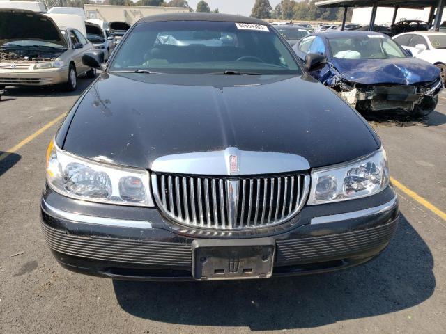 1L1FM81W2XY644494 - 1999 LINCOLN TOWN CAR EXECUTIVE BLACK photo 5
