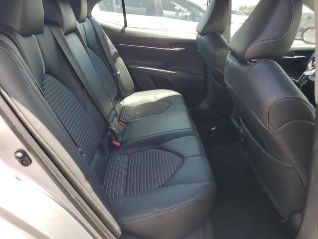 4T1G11AK6PU725439 - 2023 TOYOTA CAMRY SE NIGHT SHADE SILVER photo 10