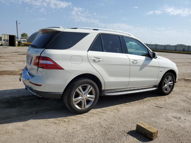 4JGDA5HB0CA009521 - 2012 MERCEDES-BENZ ML 350 4MATIC WHITE photo 3