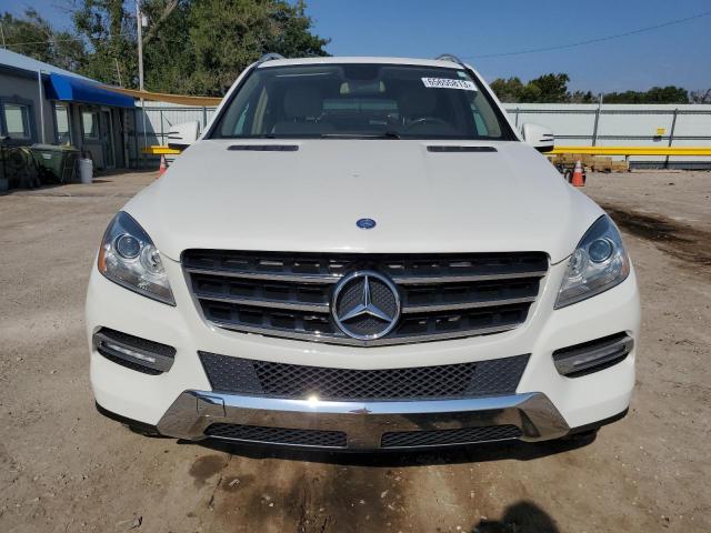 4JGDA5HB0CA009521 - 2012 MERCEDES-BENZ ML 350 4MATIC WHITE photo 5