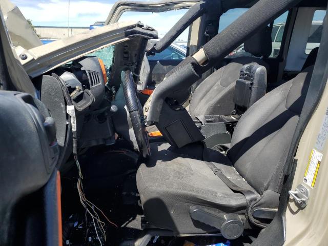 1C4BJWDG1HL719395 - 2017 JEEP WRANGLER U SPORT BEIGE photo 7