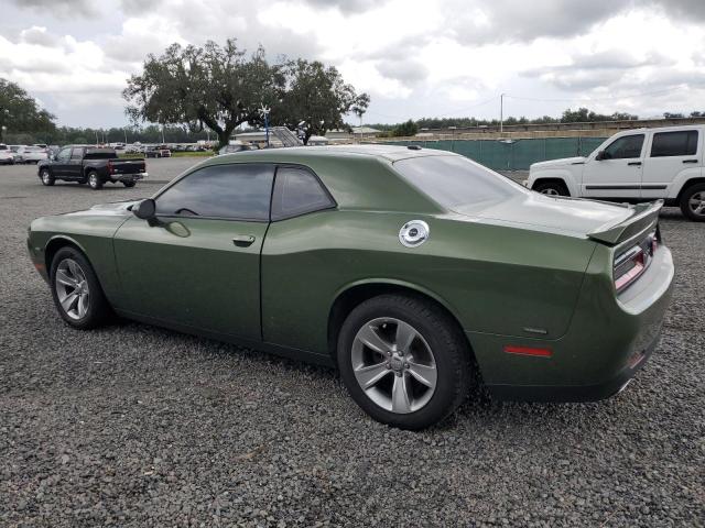 2C3CDZAG5LH178038 - 2020 DODGE CHALLENGER SXT GREEN photo 2