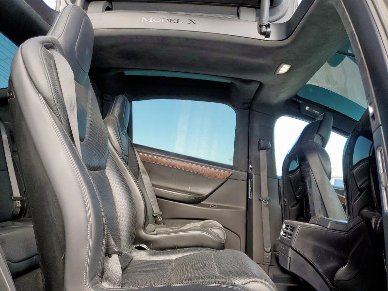 5YJXCBE2XGF015936 - 2016 TESLA MODEL X 蓝色 照片 11