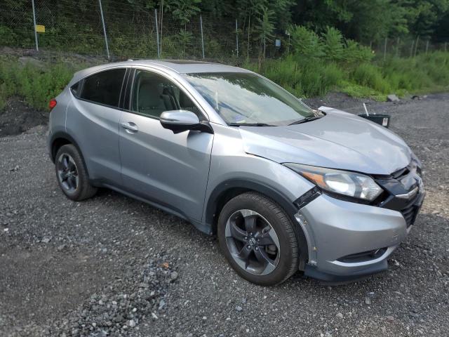 3CZRU6H5XJM711731 - 2018 HONDA HR-V EX SILVER photo 4