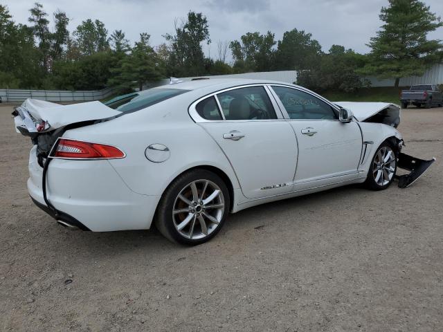 SAJWJ0FF6F8U69009 - 2015 JAGUAR XF 3.0 SPORT AWD WHITE photo 3