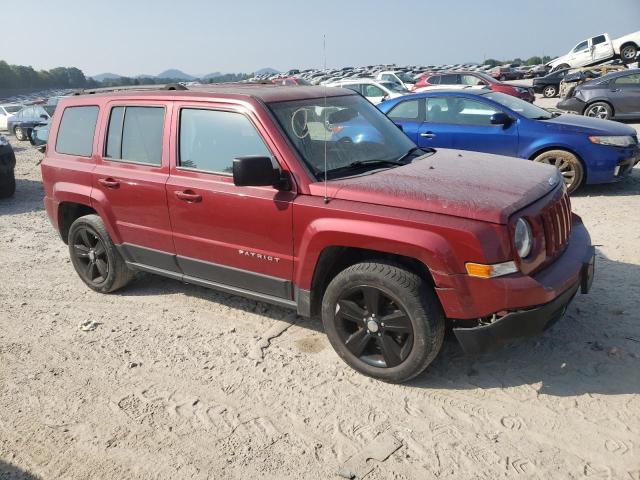 1C4NJPFA7HD160845 - 2017 JEEP PATRIOT LATITUDE RED photo 4