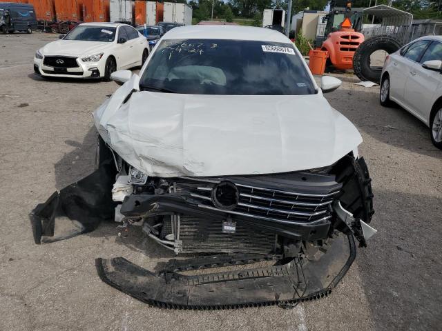 1VWDT7A32HC037746 - 2017 VOLKSWAGEN PASSAT R-LINE თეთრი ფოტო 5