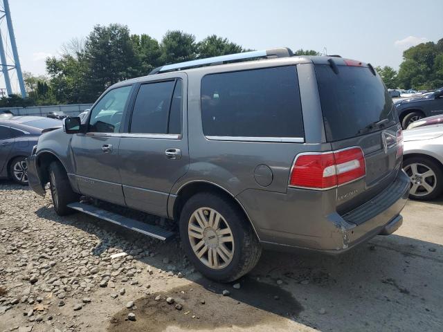 5LMJJ2J53DEL05646 - 2013 LINCOLN NAVIGATOR GRAY photo 2