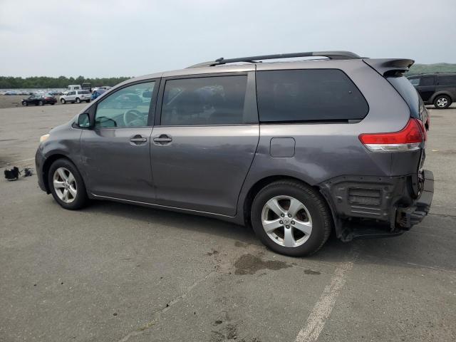 5TDKK3DC8BS128673 - 2011 TOYOTA SIENNA LE GRAY photo 2