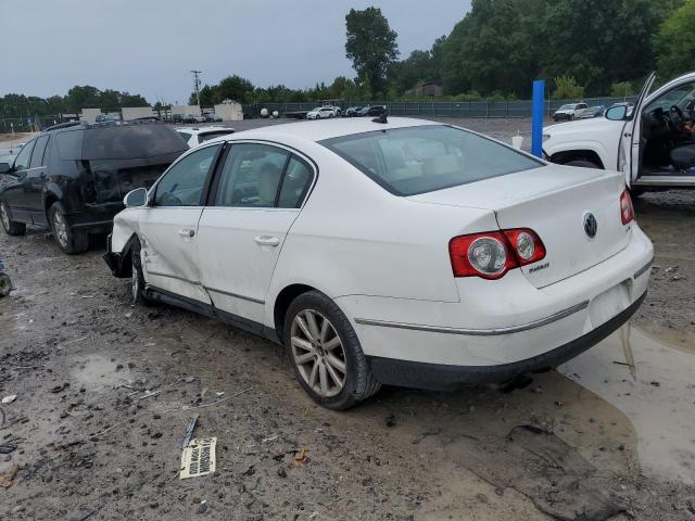 WVWJK7AN1AE067387 - 2010 VOLKSWAGEN PASSAT KOMFORT WHITE photo 2