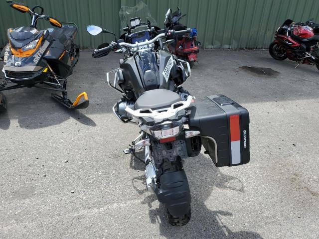 WB10J9306LZJ18130 - 2020 BMW R 1250 GS GRAY photo 4