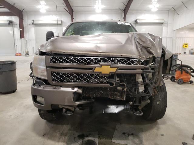 1GC1CXE81CF241926 - 2012 CHEVROLET 2500 C2500 HEAVY DUTY LT GRAY photo 9