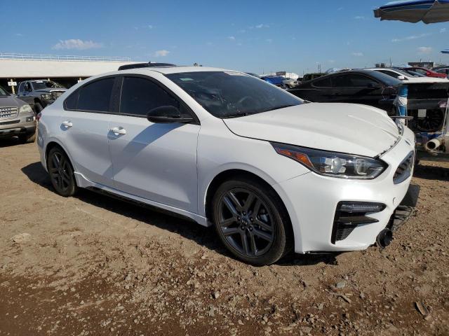 3KPF34AD6ME395583 - 2021 KIA FORTE GT LINE WHITE photo 4