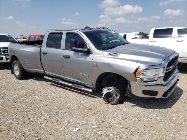 3C63RRGL9KG594519 - 2019 RAM 3500 TRADESMAN SILVER photo 4