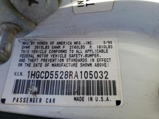 1HGCD5528RA105032 - 1994 HONDA ACCORD DX WHITE photo 12