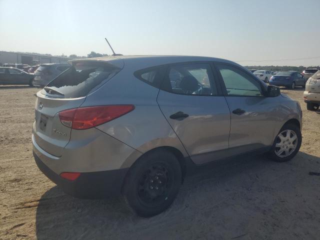 KM8JT3AB4BU151539 - 2011 HYUNDAI TUCSON GL GRAY photo 3