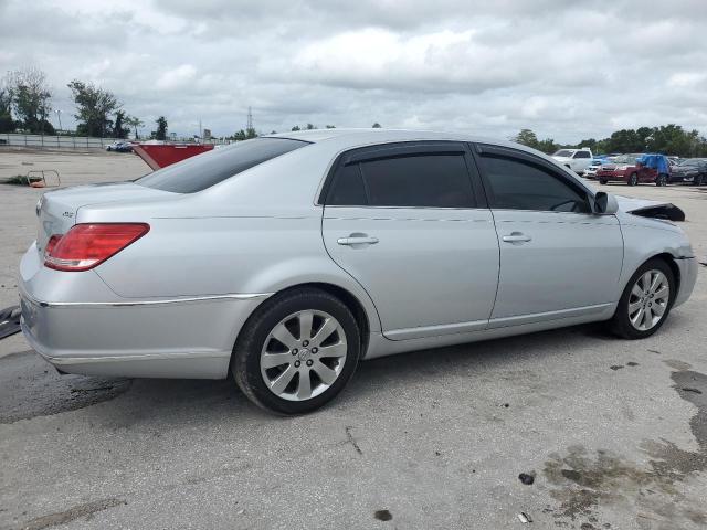 4T1BK36BX7U243701 - 2007 TOYOTA AVALON XL SILVER photo 3