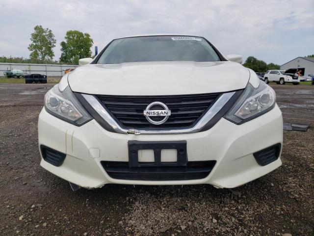 1N4AL3AP4HN332911 - 2017 NISSAN ALTIMA 2.5 WHITE photo 5