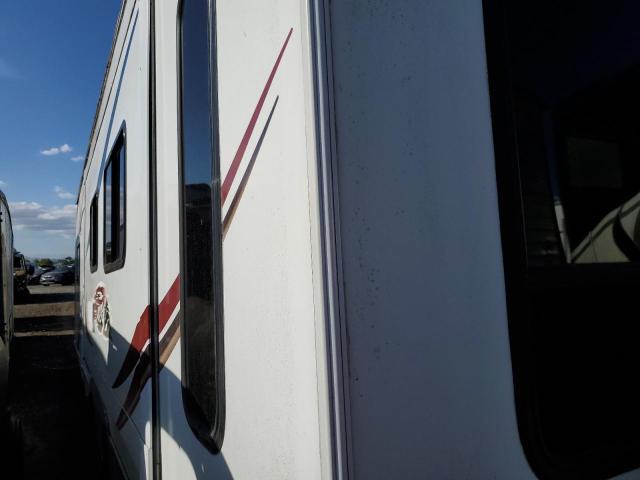 4YDT28523BN411704 - 2011 KEYSTONE PASSPORT 白色 照片 3