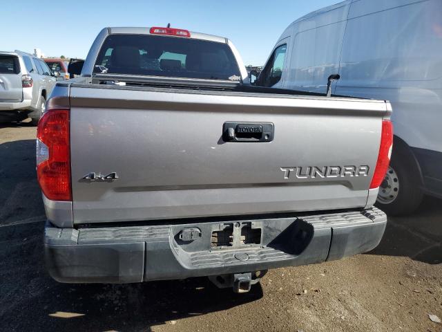 5TFUY5F19LX921295 - 2020 TOYOTA TUNDRA DOUBLE CAB SR/SR5 SILVER photo 6