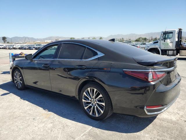 58AD21B13LU010756 - 2020 LEXUS ES 300H BLACK photo 2