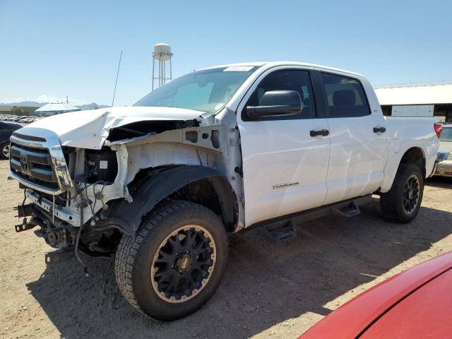 5TFDW5F16CX265708 - 2012 TOYOTA TUNDRA CREWMAX SR5 WHITE photo 1