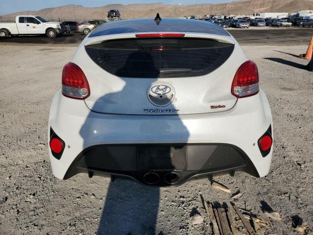 KMHTC6AE6DU174781 - 2013 HYUNDAI VELOSTER TURBO WHITE photo 6