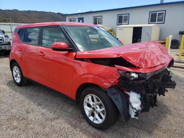 KNDJ23AU9P7189573 - 2023 KIA SOUL LX RED photo 4