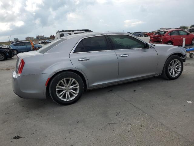 2C3CCAEG2GH116679 - 2016 CHRYSLER 300C SILVER photo 3