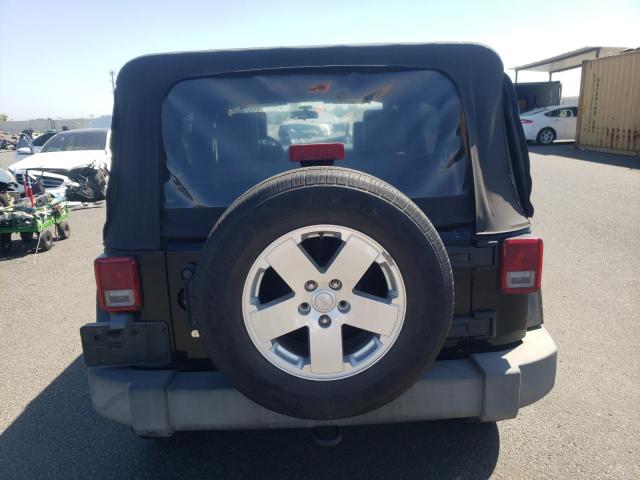 1J4GB59127L165469 - 2007 JEEP WRANGLER SAHARA BLACK photo 6