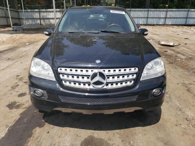 4JGBB75E86A061689 - 2006 MERCEDES-BENZ ML 500 BLACK photo 5