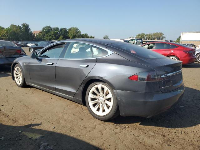 5YJSA1E29GF146141 - 2016 TESLA MODEL S ნაცრისფერი ფოტო 2