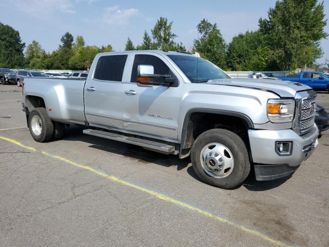 1GT42WEY0KF234703 - 2019 GMC SIERRA K3500 DENALI SILVER photo 4