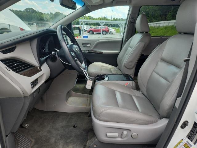 5TDDZ3DC8HS160360 - 2017 TOYOTA SIENNA XLE 白色 照片 7