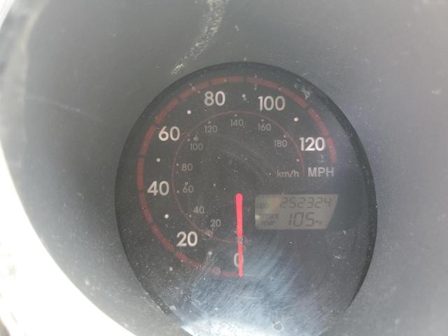 2T1KR30E35C473643 - 2005 TOYOTA COROLLA MA XR SILVER photo 9