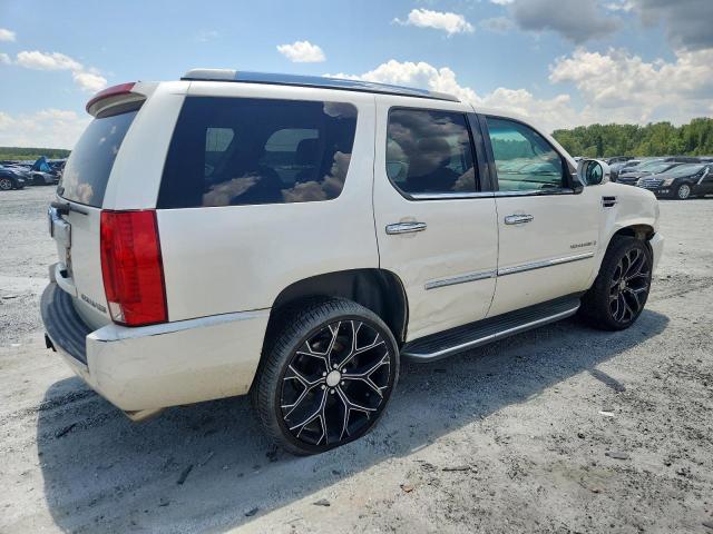 1GYFK638X8R228288 - 2008 CADILLAC ESCALADE LUXURY Beyaz fotoğraf 3