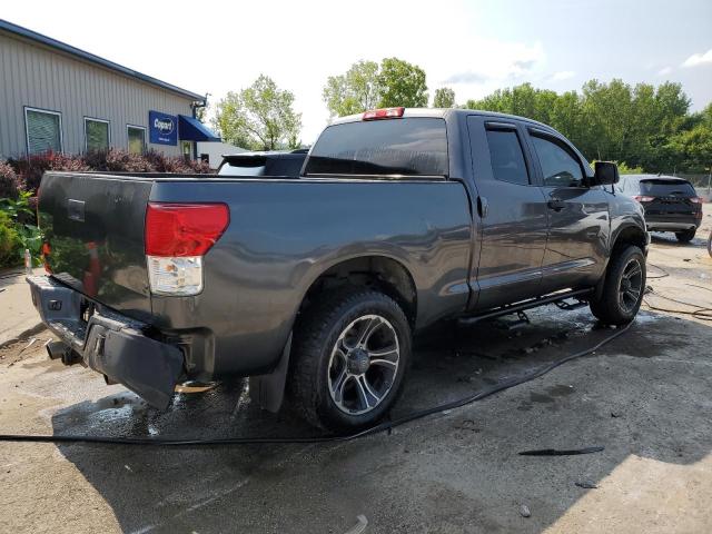 5TFUW5F15CX242632 - 2012 TOYOTA TUNDRA DOUBLE CAB SR5 GRAY photo 3