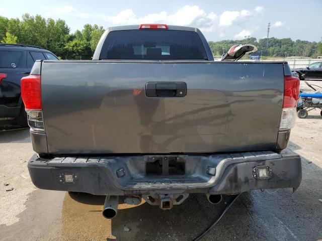 5TFUW5F15CX242632 - 2012 TOYOTA TUNDRA DOUBLE CAB SR5 GRAY photo 6