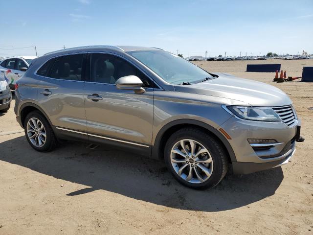 5LMCJ2D91HUL21945 - 2017 LINCOLN MKC SELECT Մոխրագույն լուսանկար 4