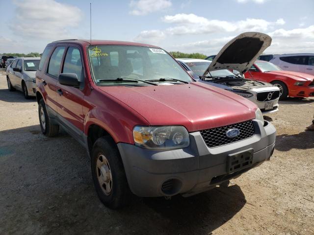 1FMYU02Z06KC81146 - 2006 FORD ESCAPE XLS RED photo 1